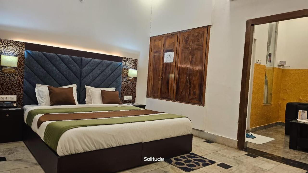 Solitude, The Boutique Hotel Haldwāni Rom bilde