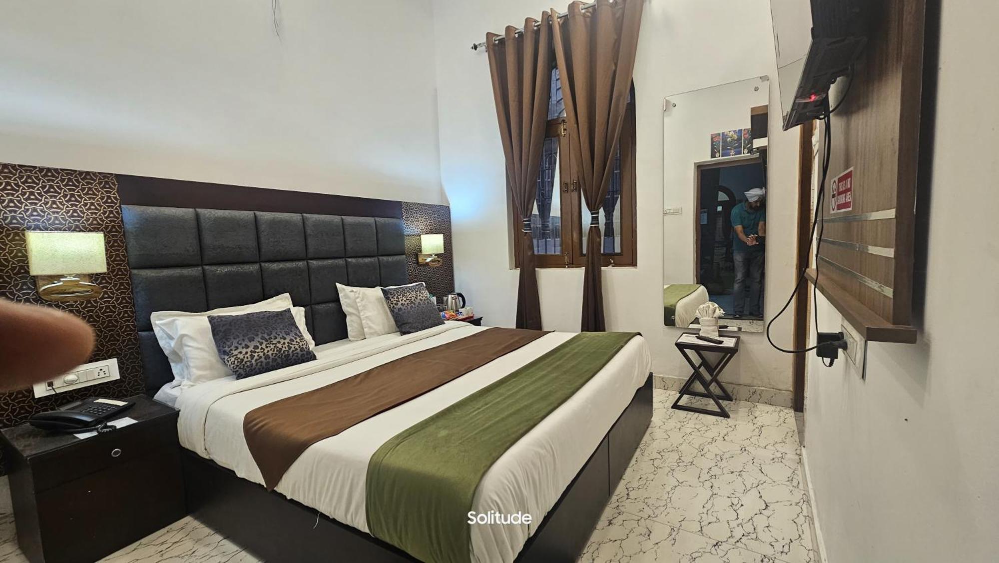 Solitude, The Boutique Hotel Haldwāni Eksteriør bilde